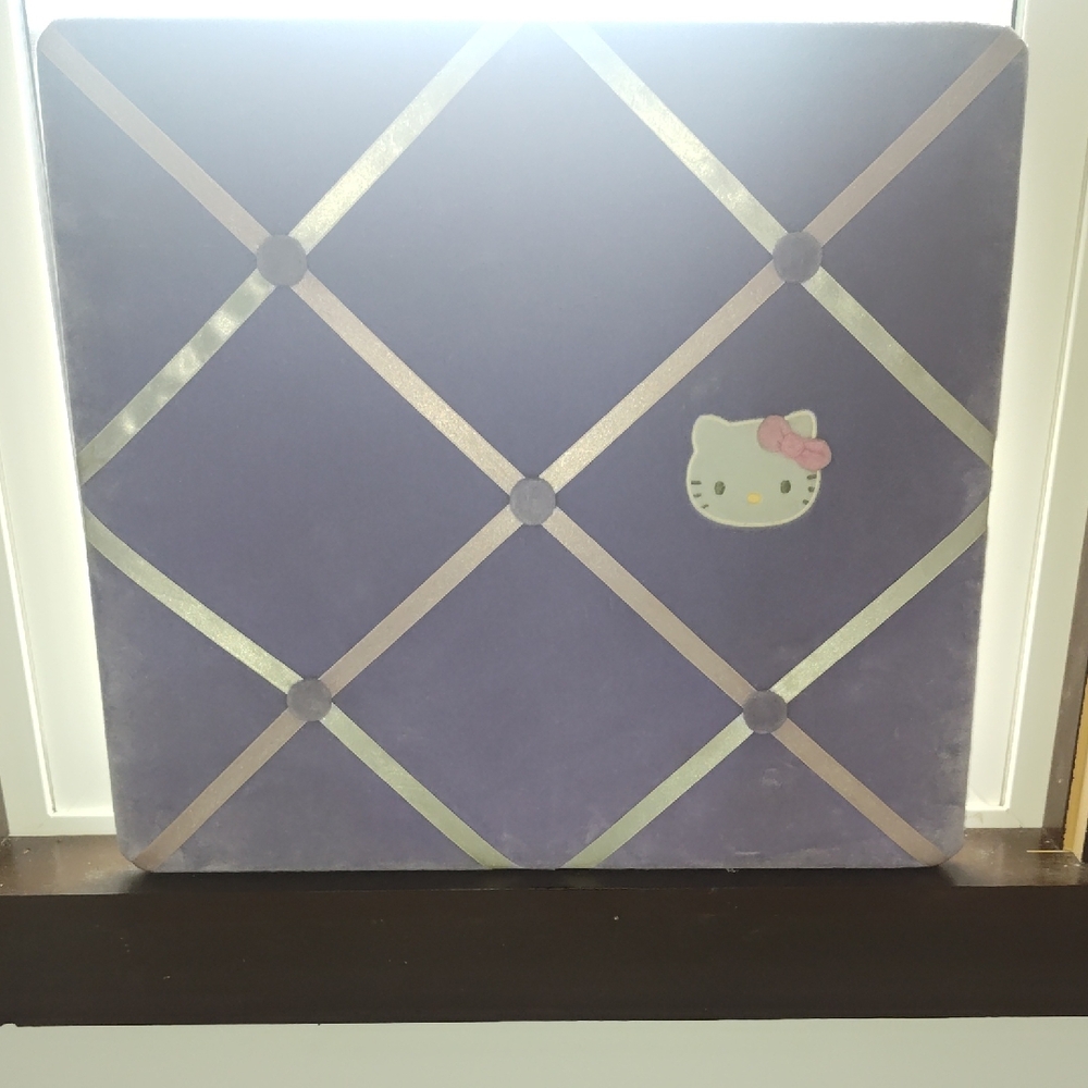 Hello Kitty Purple and Pink Wall Decor